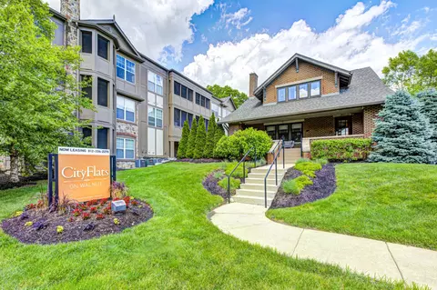 700 N Walnut St #1-308-30, Bloomington, IN 47404