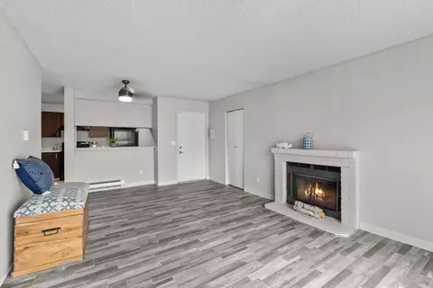 1455 S Puget Dr #K102, Renton, WA 98055