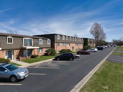 8020 Madison Ave #2108-2, Indianapolis, IN 46227