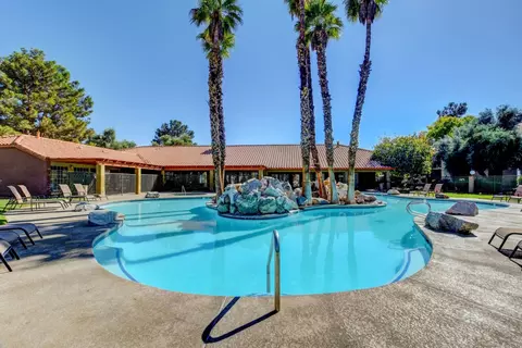 4550 W Sahara Ave #2046, Las Vegas, NV 89126