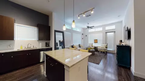 2425 Victory Ave #262, Dallas, TX 75219