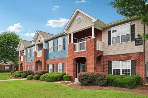 490 Fortress Blvd #15W, Murfreesboro, TN 37128