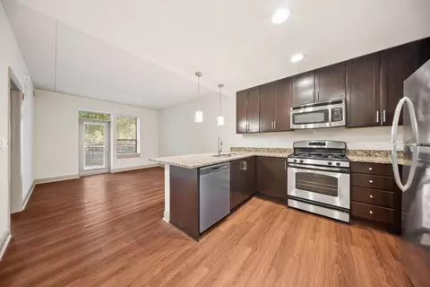 9750 Crescent Park Cir #117, Orland Park, IL 60462