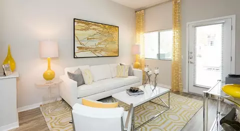 200 E Thomas Rd #451, Phoenix, AZ 85012