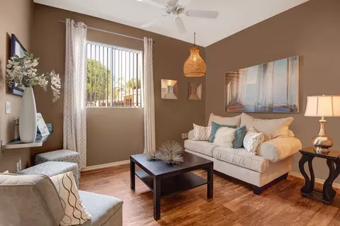 2433 W Main St #0240, Mesa, AZ 85201