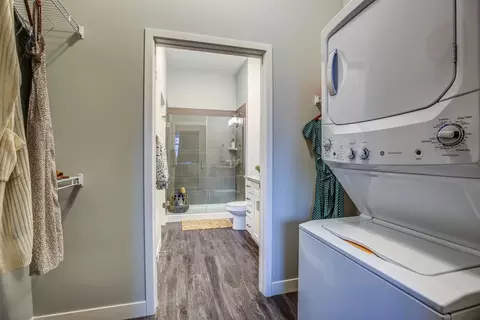 101 E 4th St #335, Newport, KY 41071