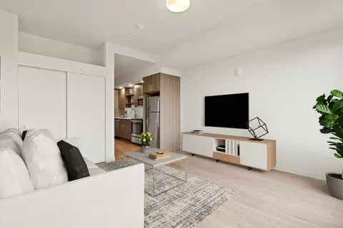 4975 SE Division St #217, Portland, OR 97206