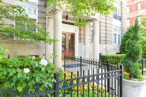 1717 20th St NW #207, Washington, DC 20009