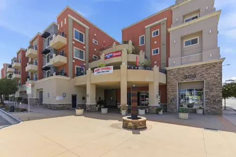 300 S Escondido Blvd #305, Escondido, CA 92025