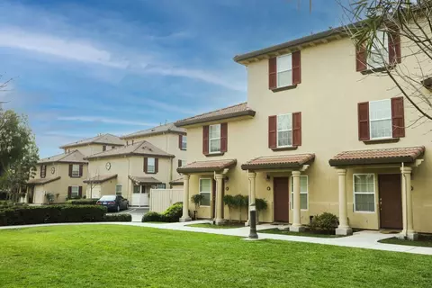 315 Mt Oso Ave #810, Tracy, CA 95376