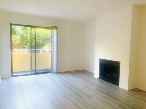 2724 Abbot Kinney Blvd #305, Los Angeles, CA 90291