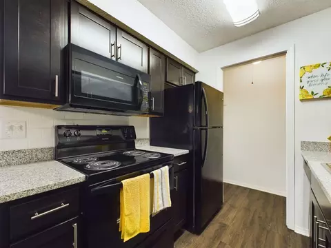 175 N Locust Hill Dr #2511, Lexington, KY 40509