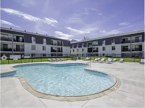 2210 E 3300 S #1012, Salt Lake City, UT 84109
