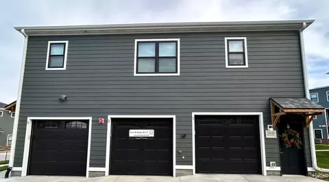 6249 Coventry Dr #20613 WASHINGTON PLAZA CARRI, Elkhorn, NE 68022