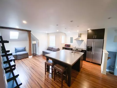 525 W State St #1, Kennett Square, PA 19348