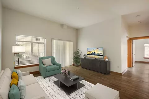 3815 Woodland Park Ave N #304, Seattle, WA 98103