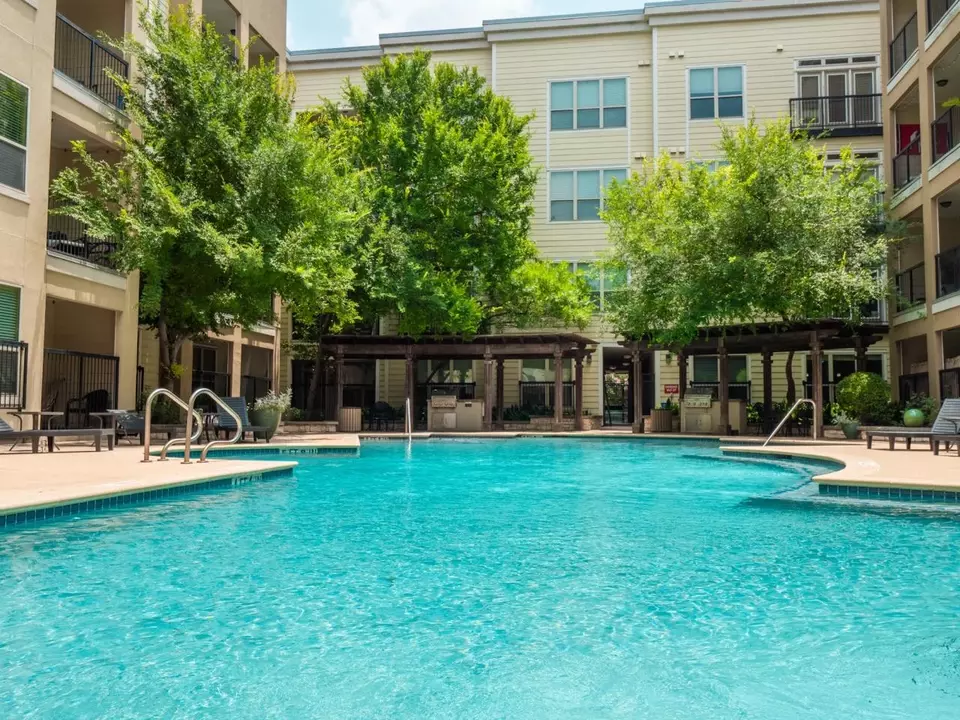  501 E Oltorf St #208, Austin, TX 78704 photo 9