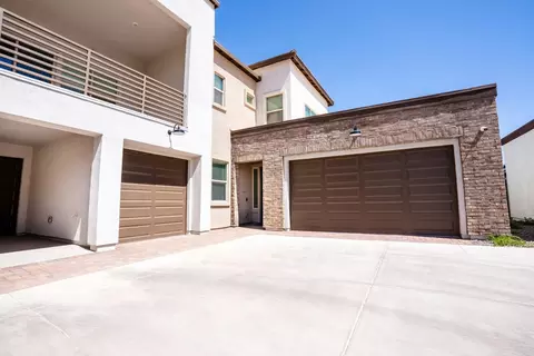 9625 W Olive Ave #1092, Peoria, AZ 85345