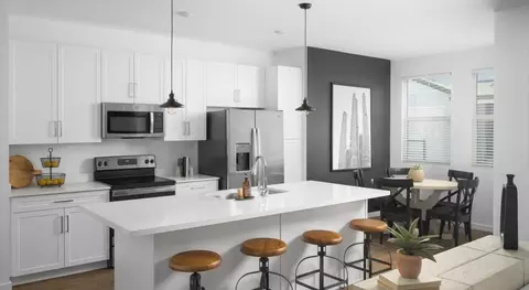 1527 E Novak Way #67-67-1523, Phoenix, AZ 85042