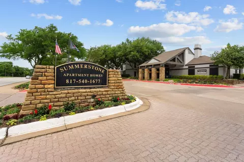 2301 L Don Dodson Dr #172, Bedford, TX 76021