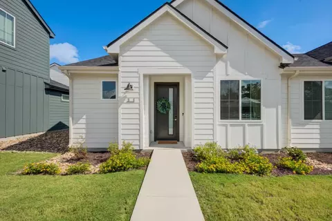2084 Alamo Pkwy #005, San Antonio, TX 78253