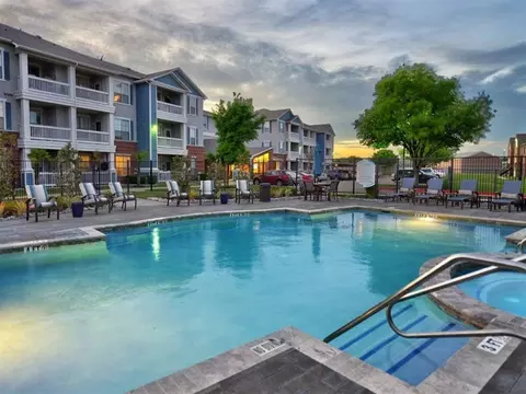 901 N Garden Rdg #3302, Lewisville, TX 75077