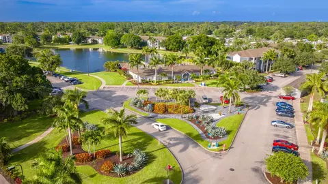 325 Lago Cir #285-106, West Melbourne, FL 32904