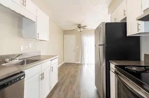 1690 Madras St SE #1726, Salem, OR 97306
