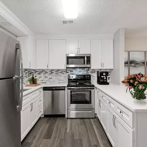 1425 Eastcrest Dr #7, Charlotte, NC 28205