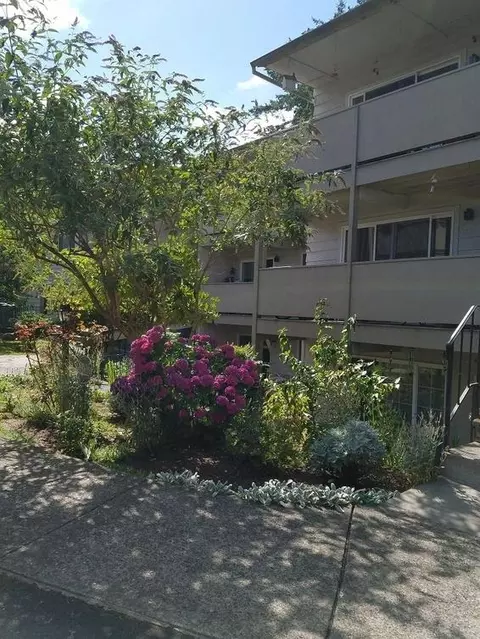 1111 NE 122nd Ave #29A, Portland, OR 97230