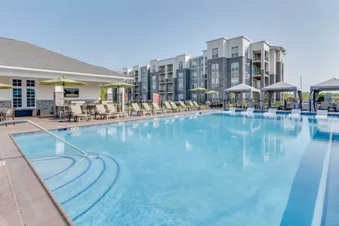 2785 Polo Club Blvd #1-101, Lexington, KY 40509