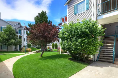 1900 Parkwood St #1-D101, Idaho Falls, ID 83401