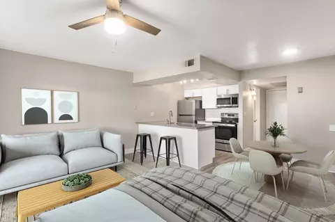 9202 N 19th Ave #203, Phoenix, AZ 85021