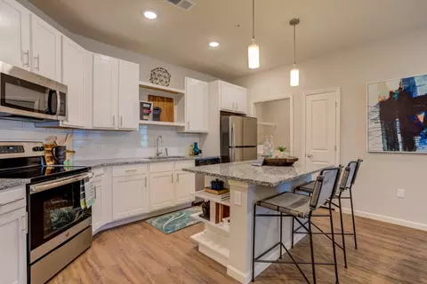16947 Kettle Ln #408, Land O' Lakes, FL 34638