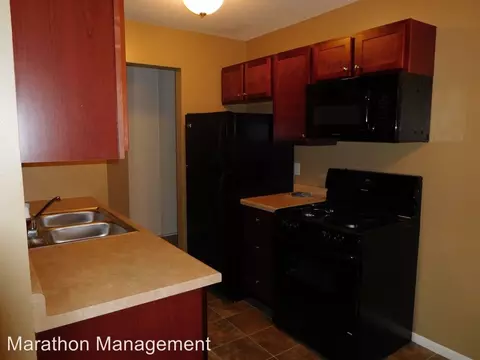 832 3rd Ave #4102, Excelsior, MN 55331