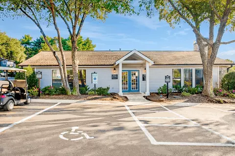 151 Mitchell Rd #R8, Greenville, SC 29615