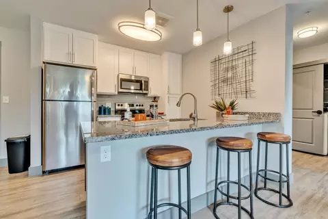 350 Clarks Pond Pkwy #507, South Portland, ME 04106