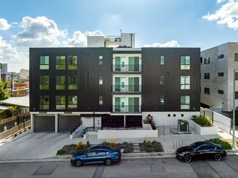 4804 Oakwood Ave #403, Los Angeles, CA 90004