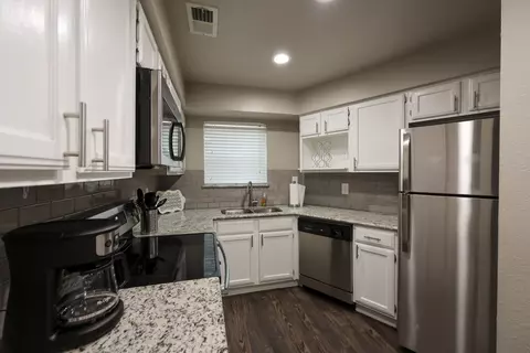 2801 Calloway Rd #1004, Tyler, TX 75707
