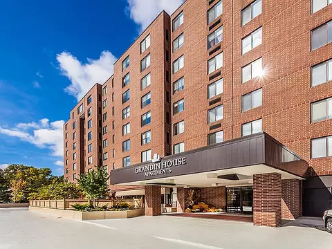 2101 Grandin Rd #506, Cincinnati, OH 45208
