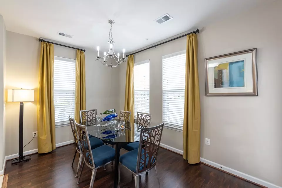  21282 Mcfadden Sq #411, Sterling, VA 20165 photo 11