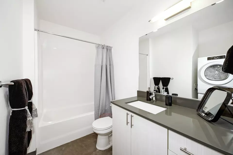  2203 E Union St #605, Seattle, WA 98122 photo 9