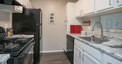 100 Brentwood Pl #1810, Nashville, TN 37211