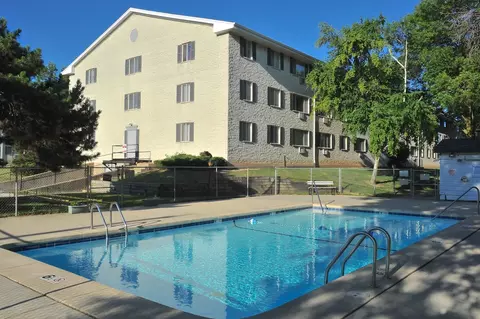 2054 S 102nd St #307C, West Allis, WI 53227