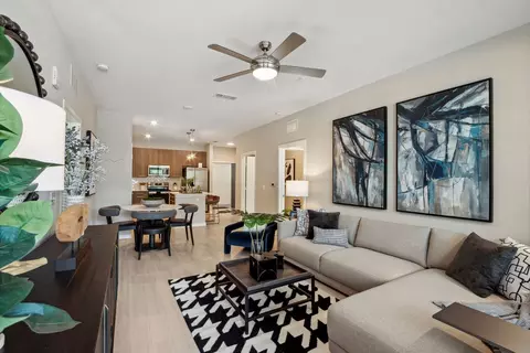 2410 Canopy Breeze Cir #1314, Orlando, FL 32824