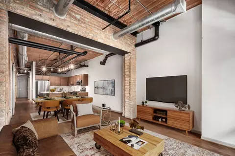 445 E Illinois St #4453602, Chicago, IL 60611