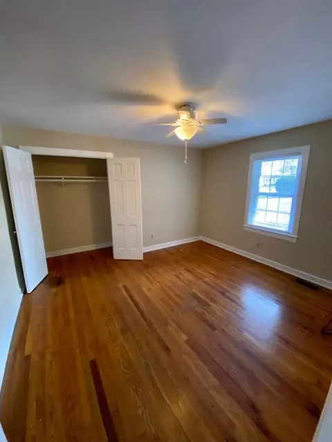 1000 Spring Forest Rd #2748-206, Greenville, NC 27834