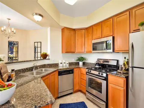 1150 Whitney Ranch Pkwy #511, Rocklin, CA 95765