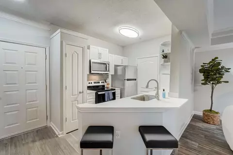 2900 Pharr Court South NW #2302, Atlanta, GA 30305