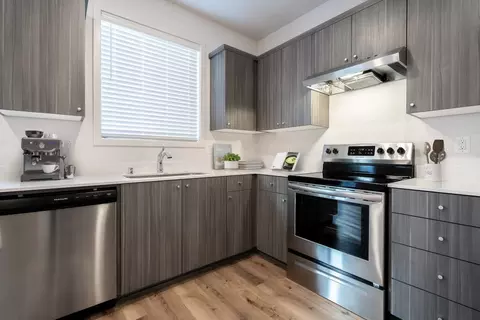 6008 NE 64th Way #C09, Vancouver, WA 98661